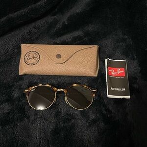 Ray-Ban - Clubround Classic